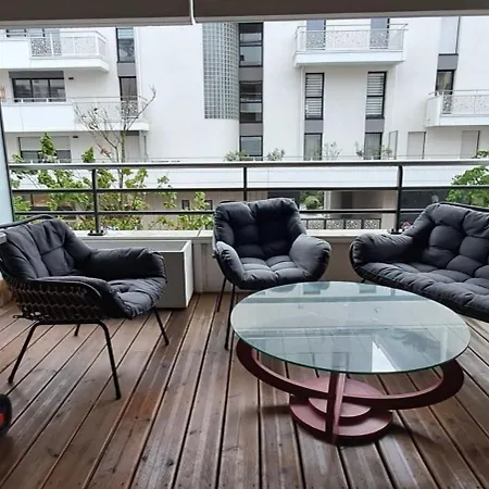 Spacious Near The Sea *